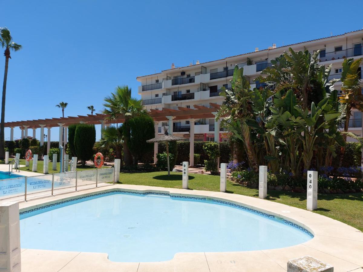 NORIA 2, pied dans le sable, magnifique vue mer, piscine, garage, la clime San Luis de Sabinillas Extérieur photo