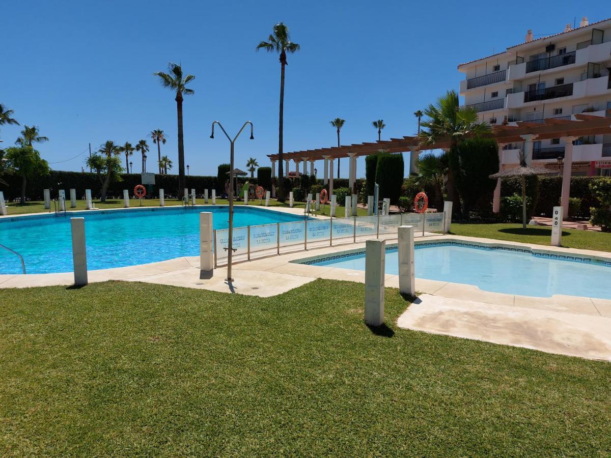 NORIA 2, pied dans le sable, magnifique vue mer, piscine, garage, la clime San Luis de Sabinillas Extérieur photo